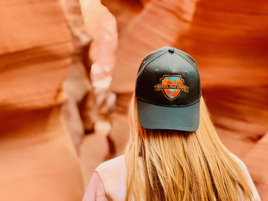 Vegas: Upper Antelope Canyon, Horseshoe Bend Tour with Lunch - The canyon light game: how to get better photos without fighting the rules